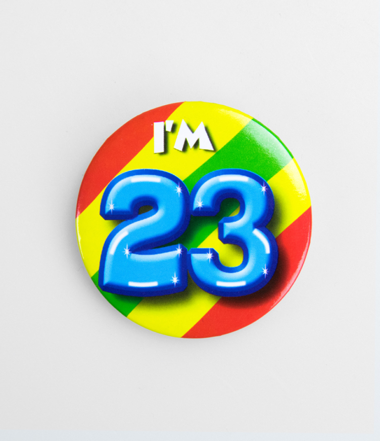 Button 23 Jaar