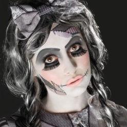Make Up Kit Damaged Doll